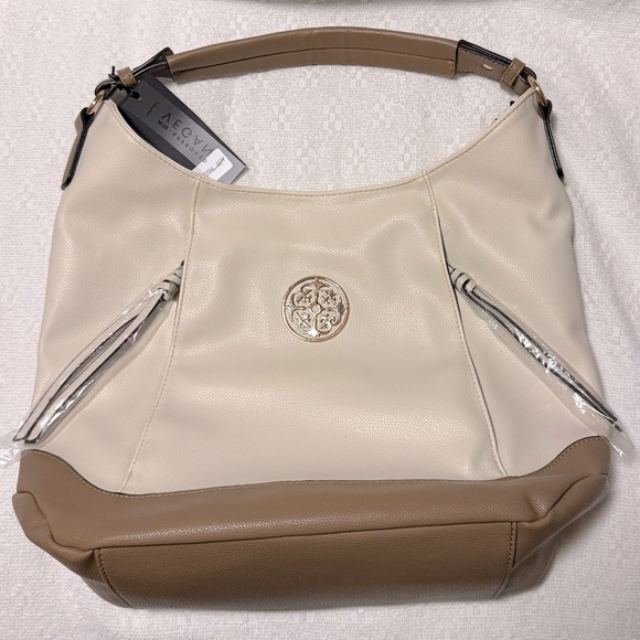 Deluxity Handbags - Deluxity Cream and Tan Hobo Bag